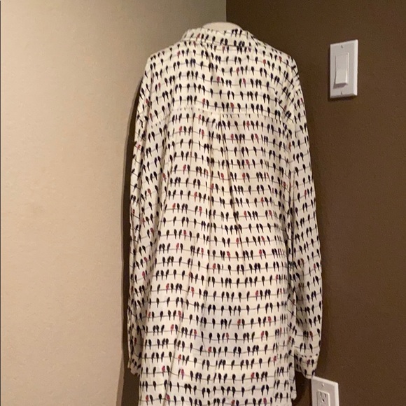 Super soft blouse CLEARANCE - Picture 3 of 3